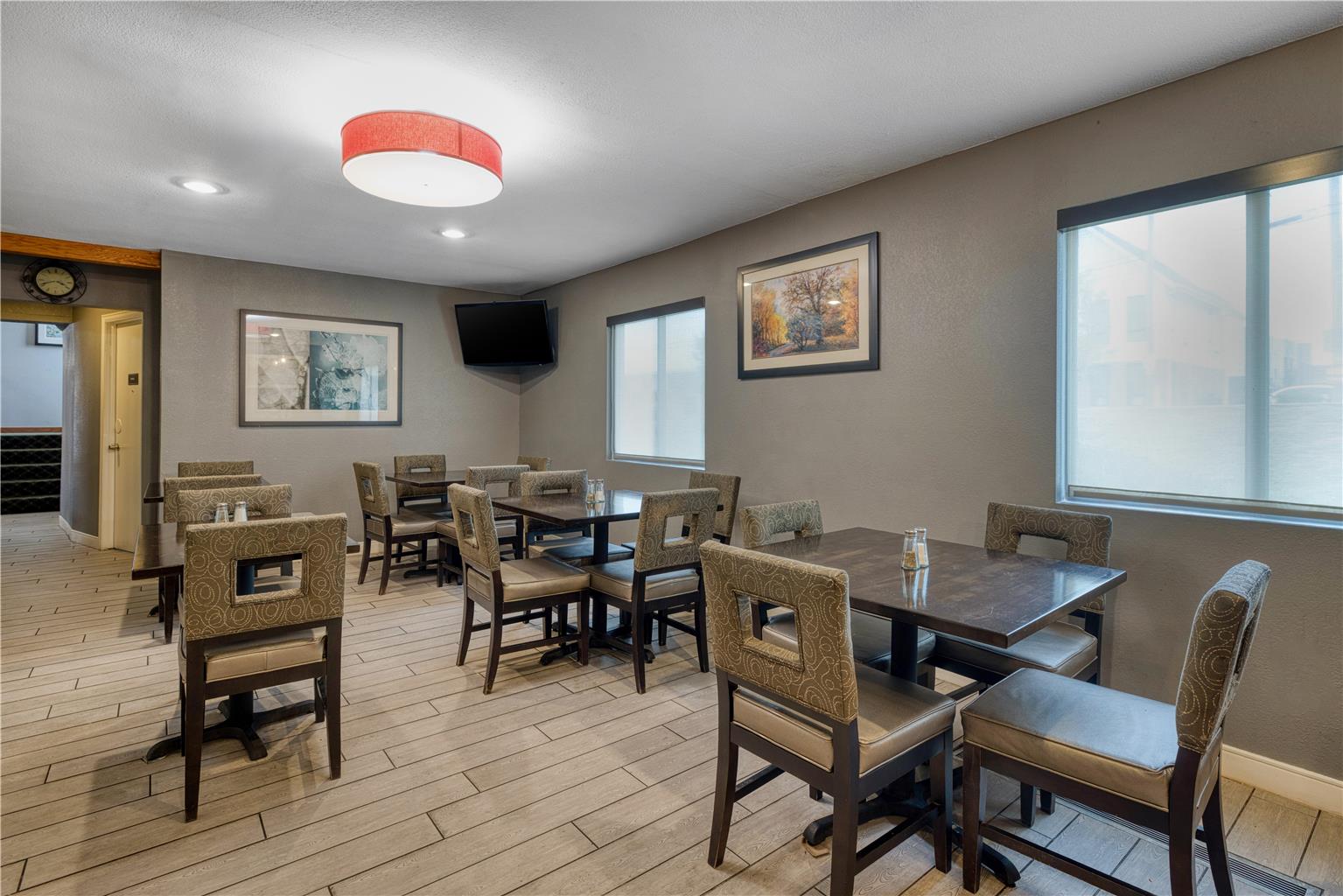 Фото Best Western Country Inn - North