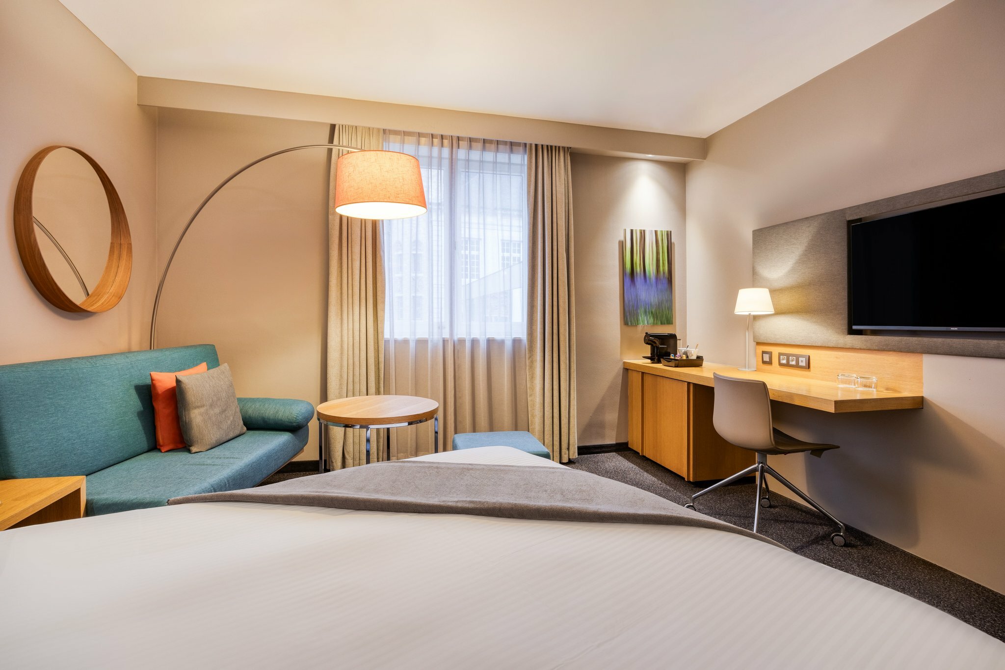 Фото Crowne Plaza Bruges