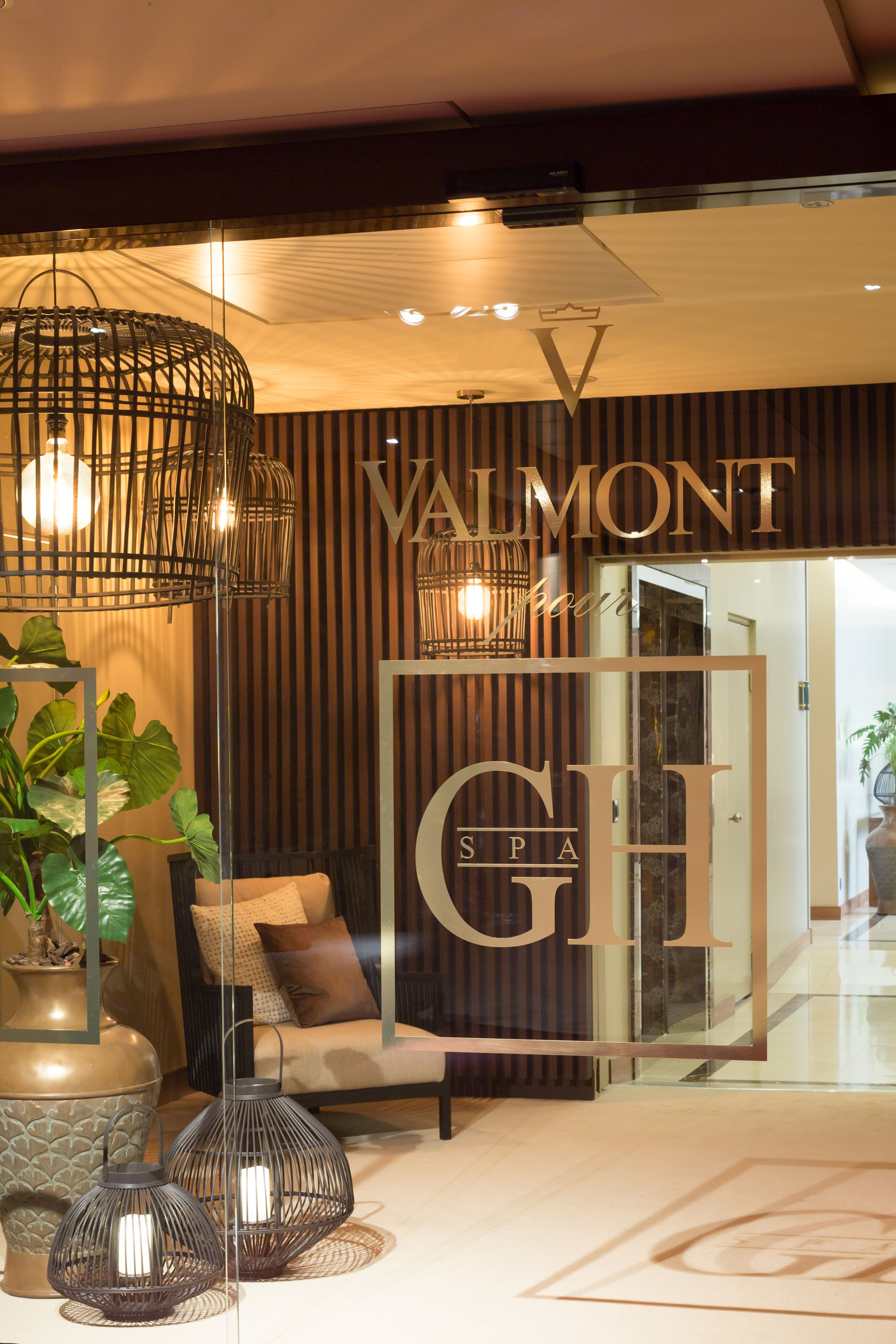 Фото Fairmont Grand Hotel Geneva