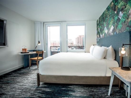 Фото Canvas Moncton, Tapestry Collection by Hilton
