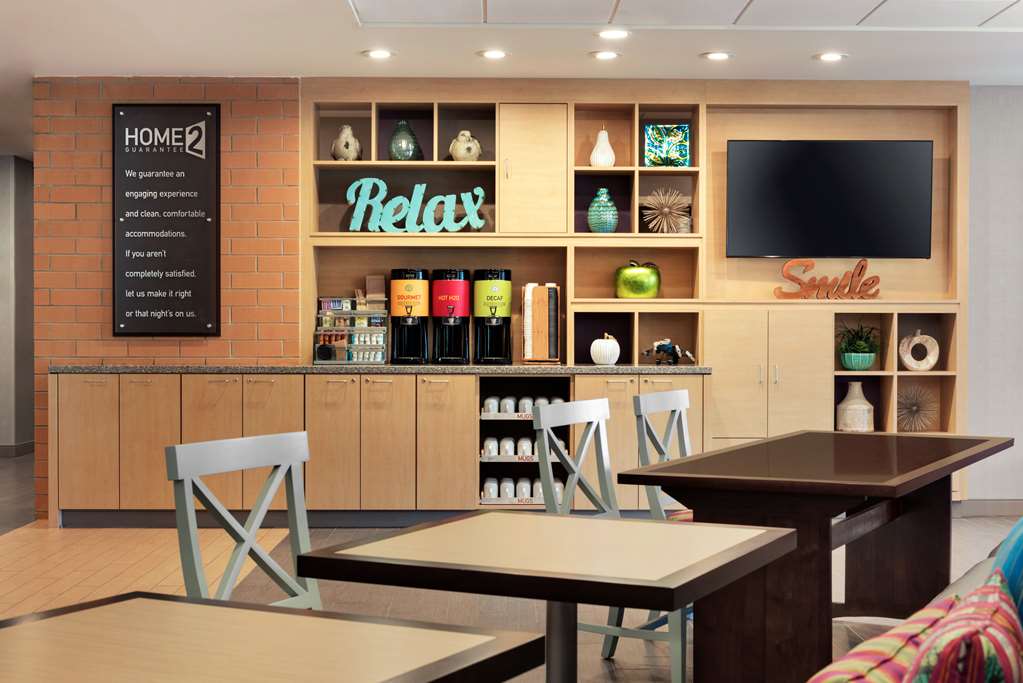 Фото Home2 Suites by Hilton Menomonee Falls Milwaukee