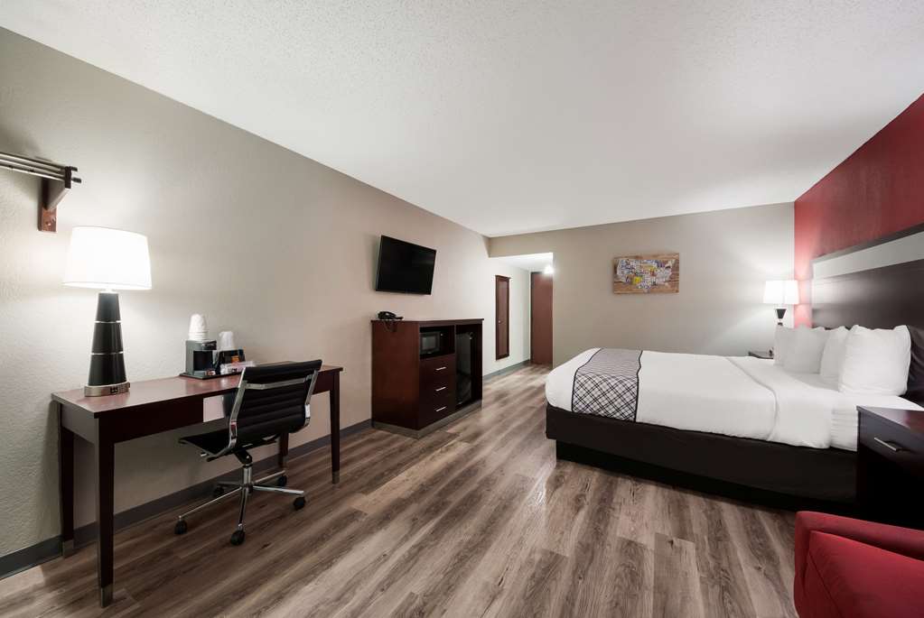 Фото SureStay Plus Hotel by Best Western San Antonio North