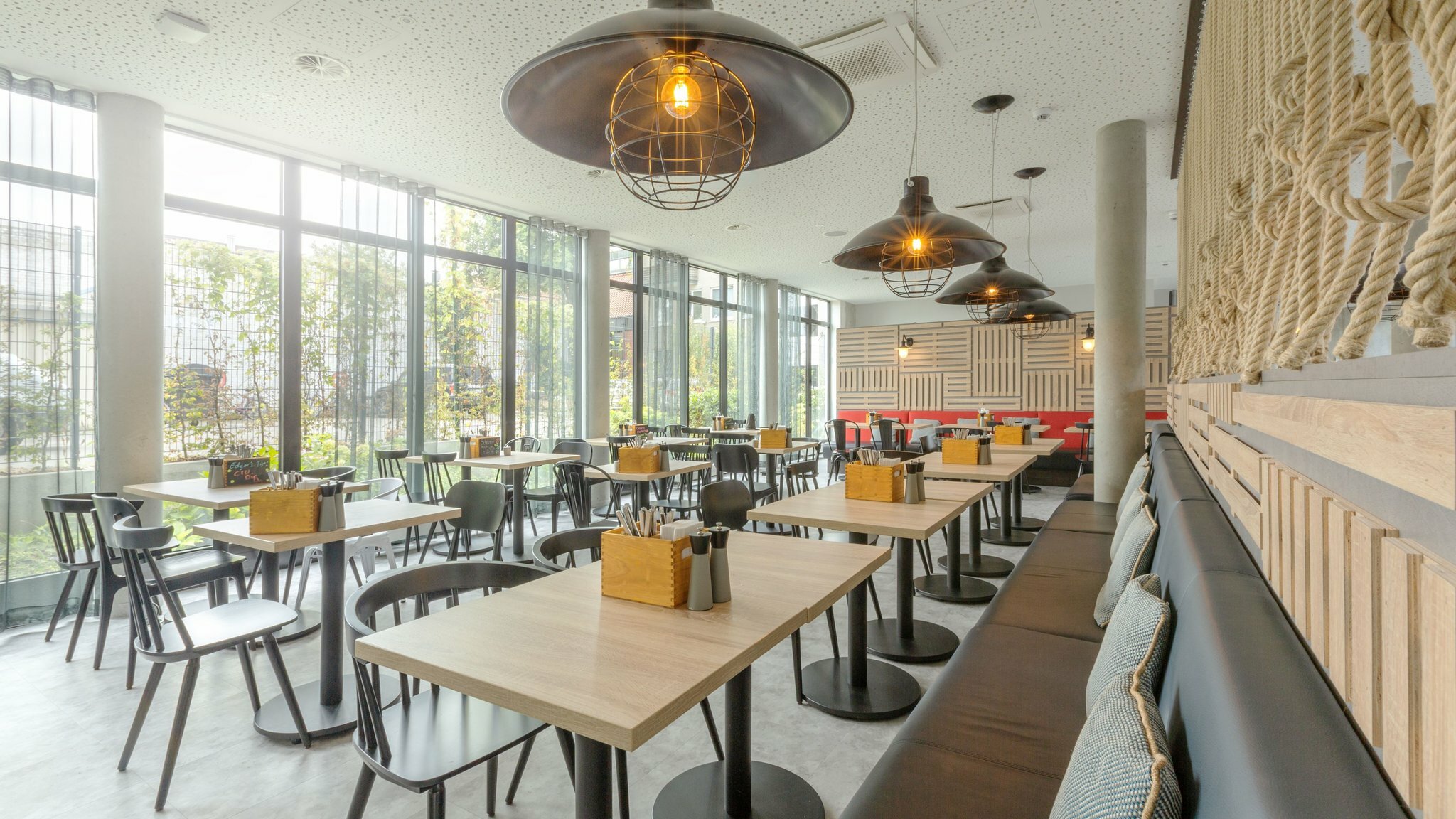 Фото Holiday Inn - the niu, Keg Hamburg Ost