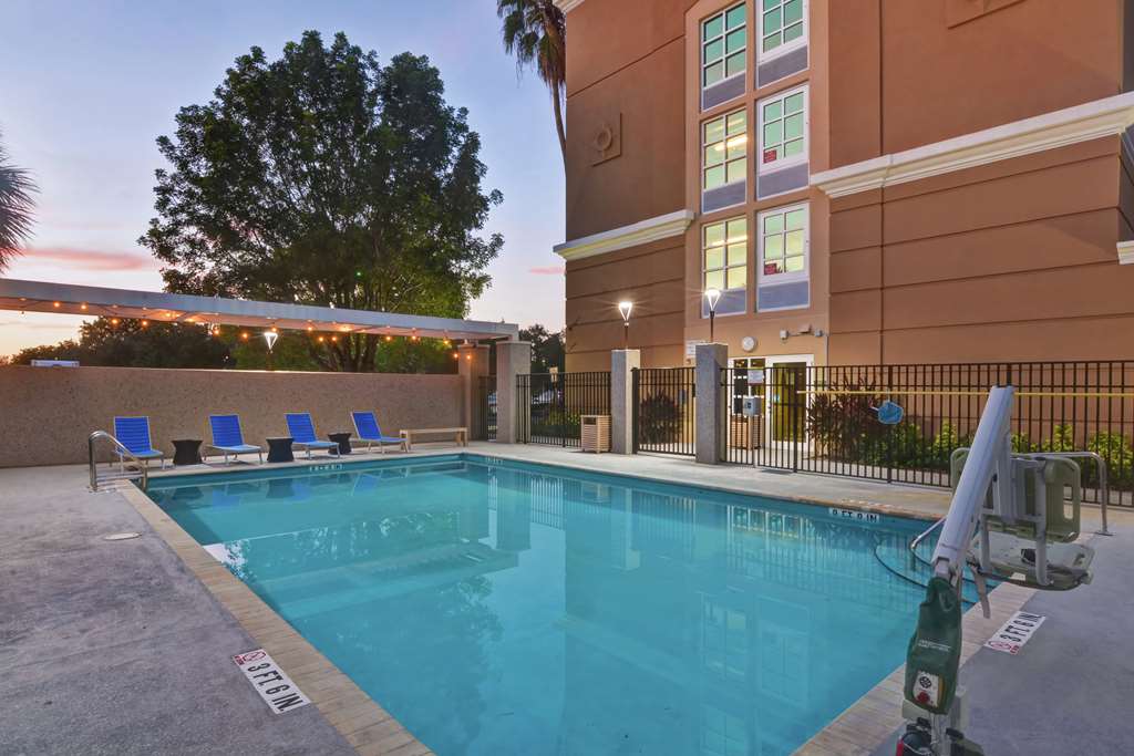 Фото Home2 Suites by Hilton Miramar Ft Lauderdale
