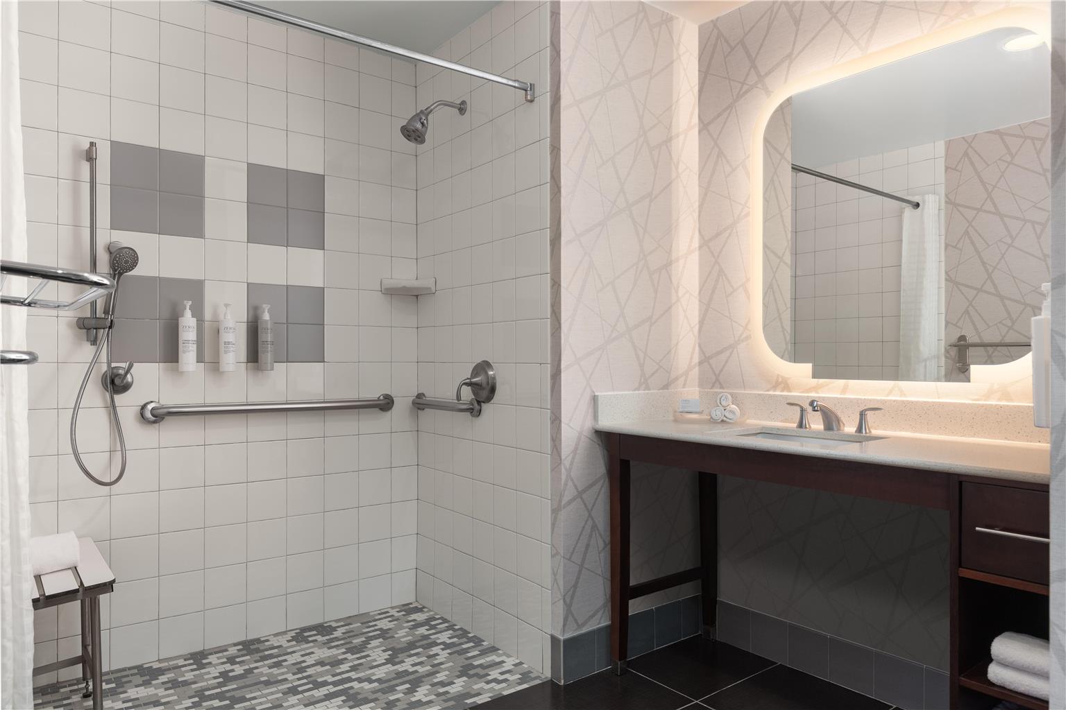 Фото Homewood Suites by Hilton TechRidge Parmer @ I-35