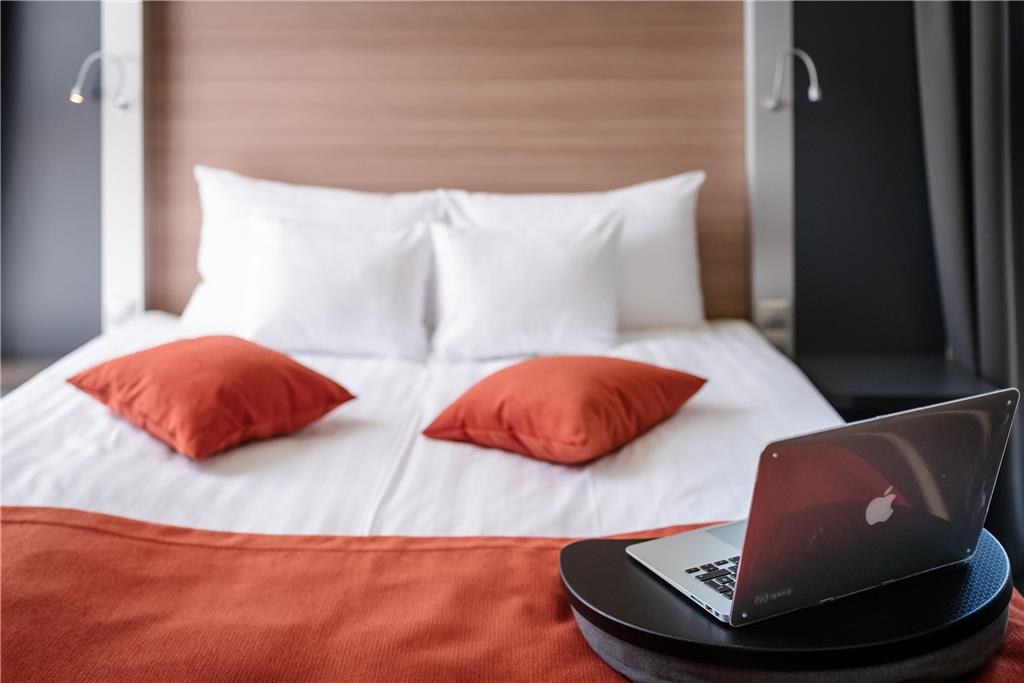 Фото Best Western Plus Lakeside Hotel