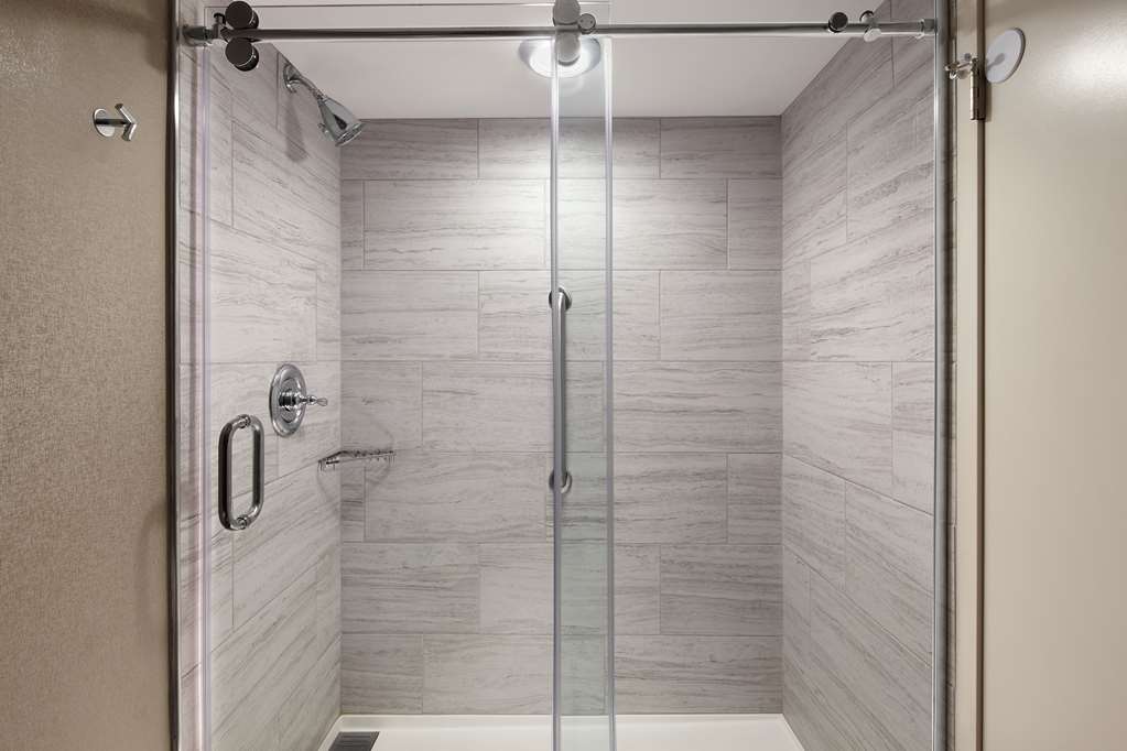 Фото DoubleTree by Hilton Dallas Near the Galleria