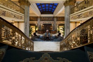Гостиница Seelbach Hilton Louisville