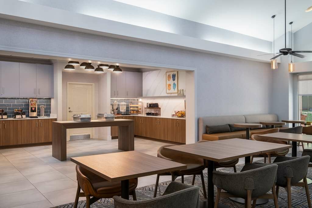 Фото Homewood Suites Medford