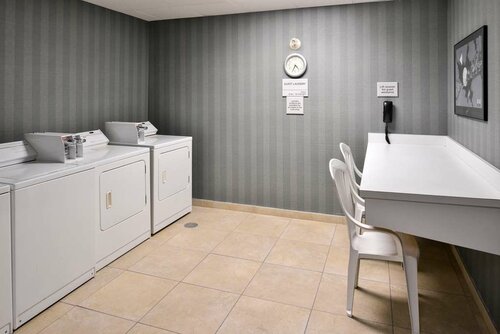 Гостиница Hampton Inn & Suites by Hilton Calgary- University Northwest в Калгари