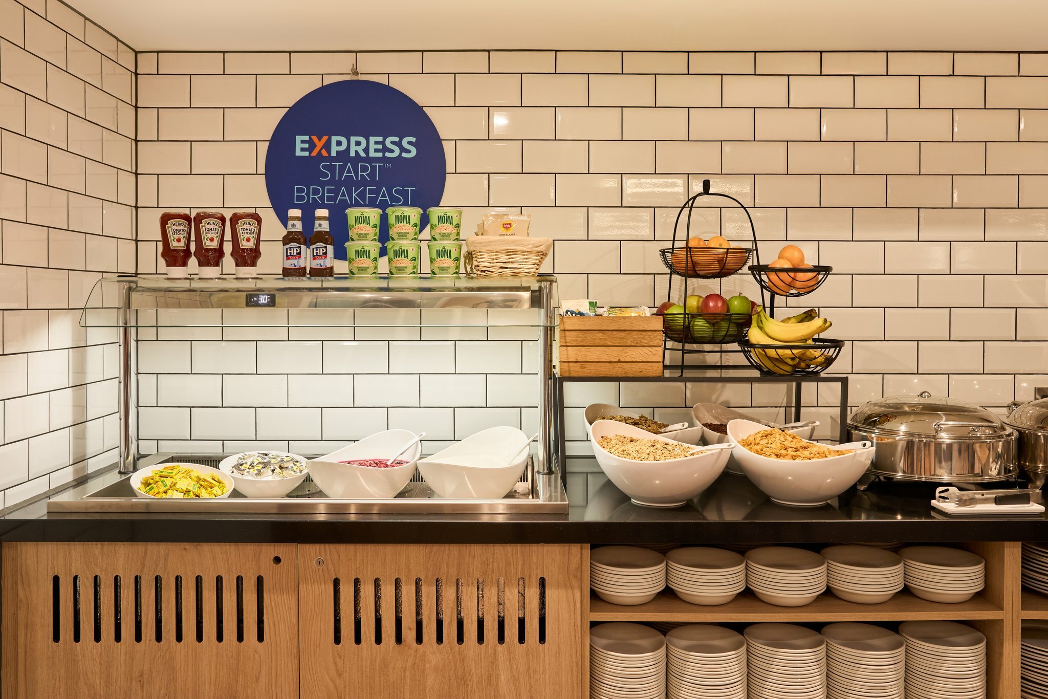Фото Holiday Inn Express London - Limehouse, an Ihg Hotel