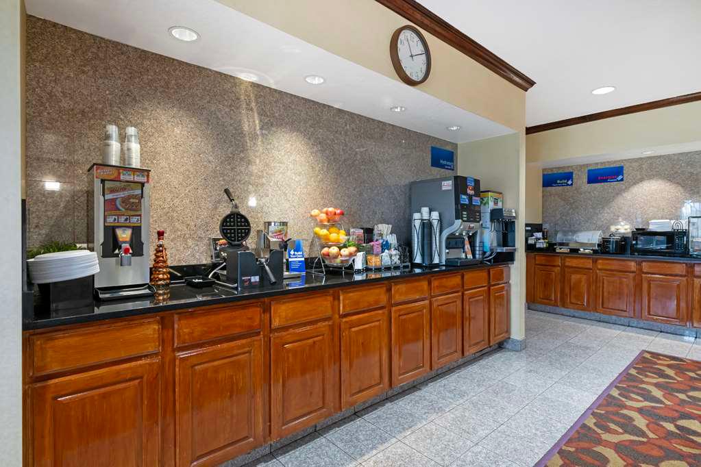 Фото Best Western Laramie Inn & Suites