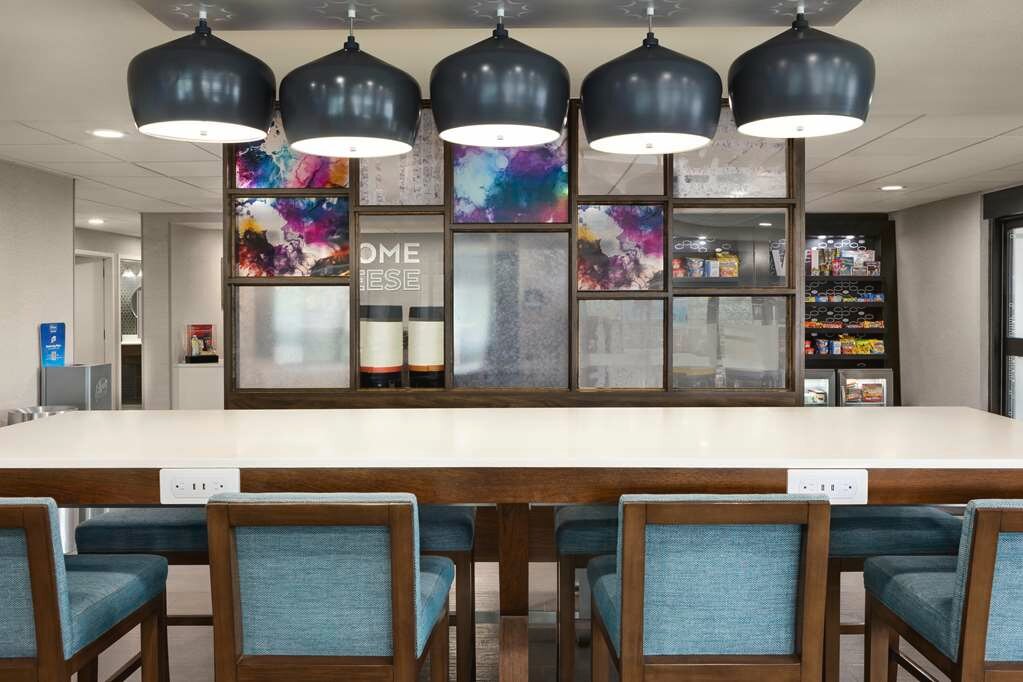 Фото Hampton Inn Milwaukee/Brookfield