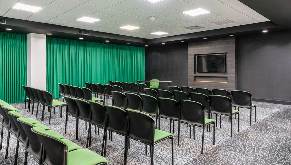 Фото Park Inn by Radisson Polokwane