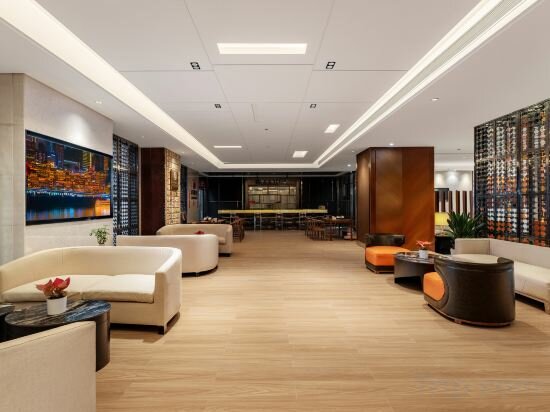 Фото Howard Johnson Jinyi Hotel Chongqing