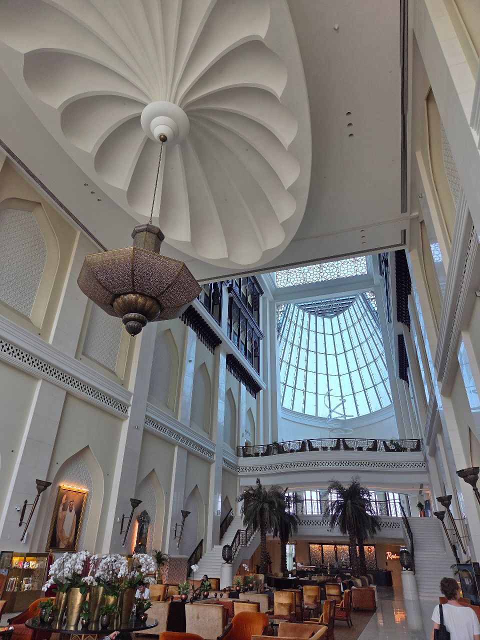 Фото Bab Al Qasr Hotel