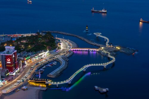 Гостиница Grab The Ocean Songdo в Пусане