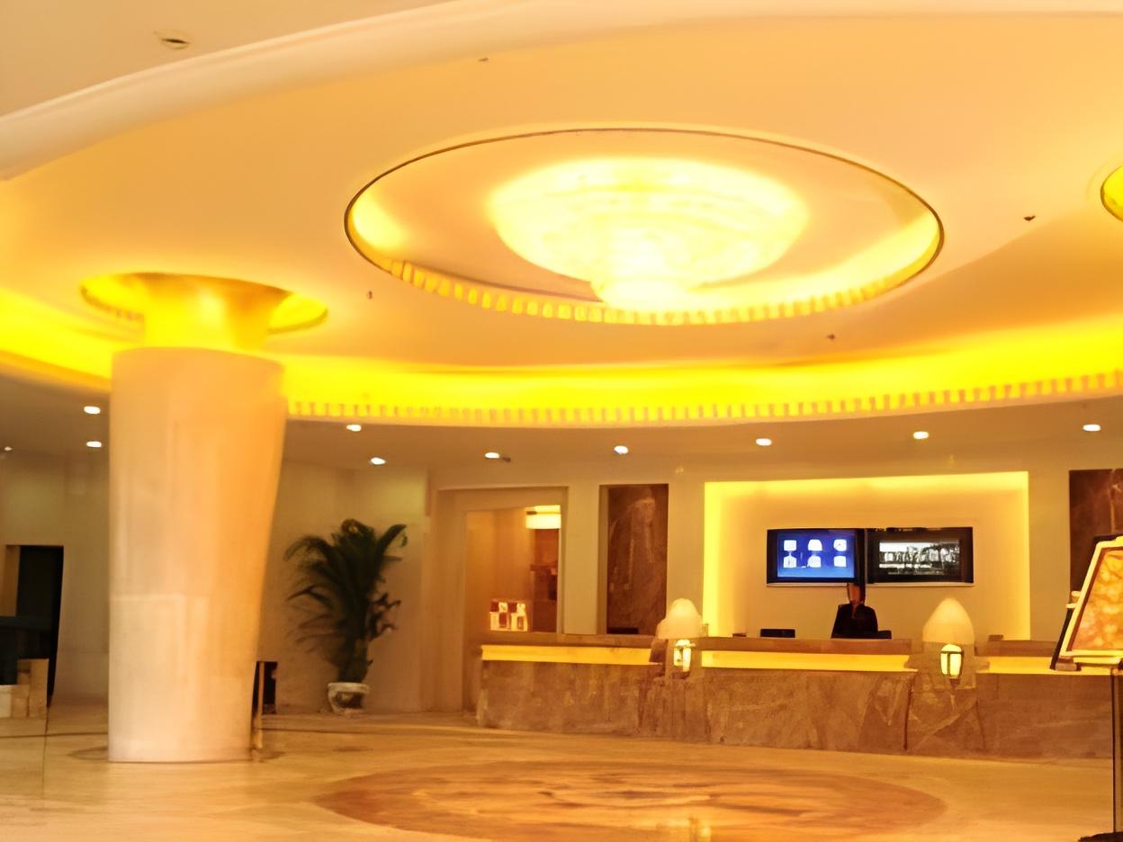 Фото Plateau Pearl Hotel Kunming Yongzhong Road