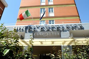 Гостиница Hotel Excelsior Bari