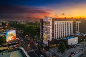 Гостиница Seda Capitol Central Hotel в Баколоде