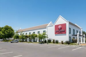 Гостиница City Lodge Hotel GrandWest