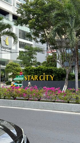 Внешний вид отеля Star City Hotel & Condotel Beachfront Nha Trang в Нячанге, фото 2