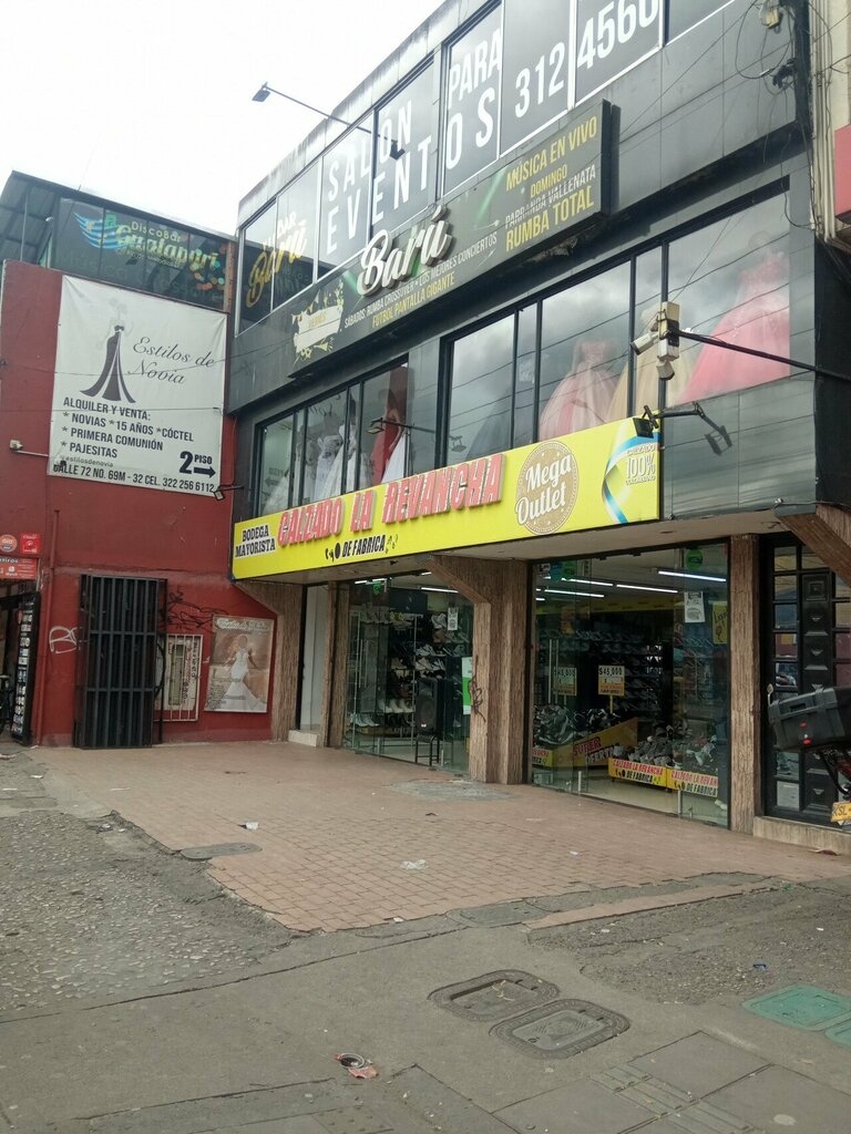 Shoe store Calzado La Revancha, Bogota, photo