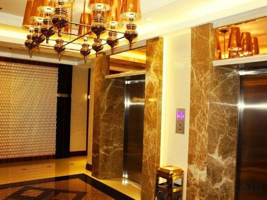 Фото Central Park Tower Resort
