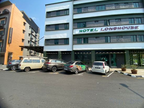 Фото Hotel Longhouse