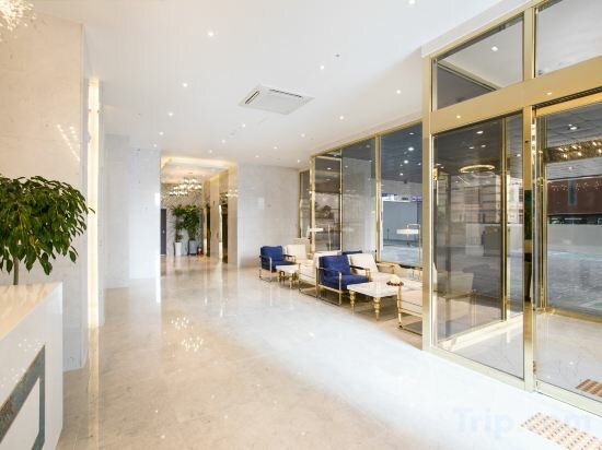 Фото Baymond Hotel