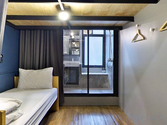 Фото Silom Space Hostel