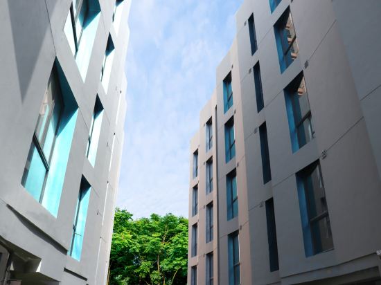 Фото The Quarter Silom by Uhg