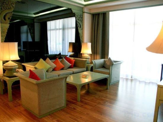 Фото Chiang Mai Orchid Hotel