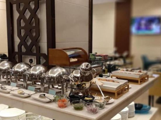 Фото Three Points Al Salama