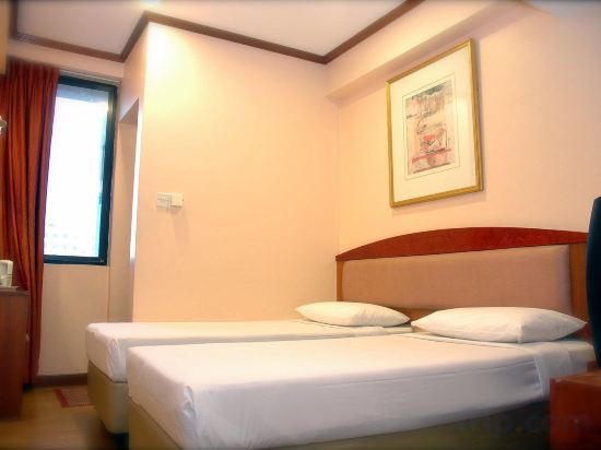 Фото Hotel 81 Premier Star