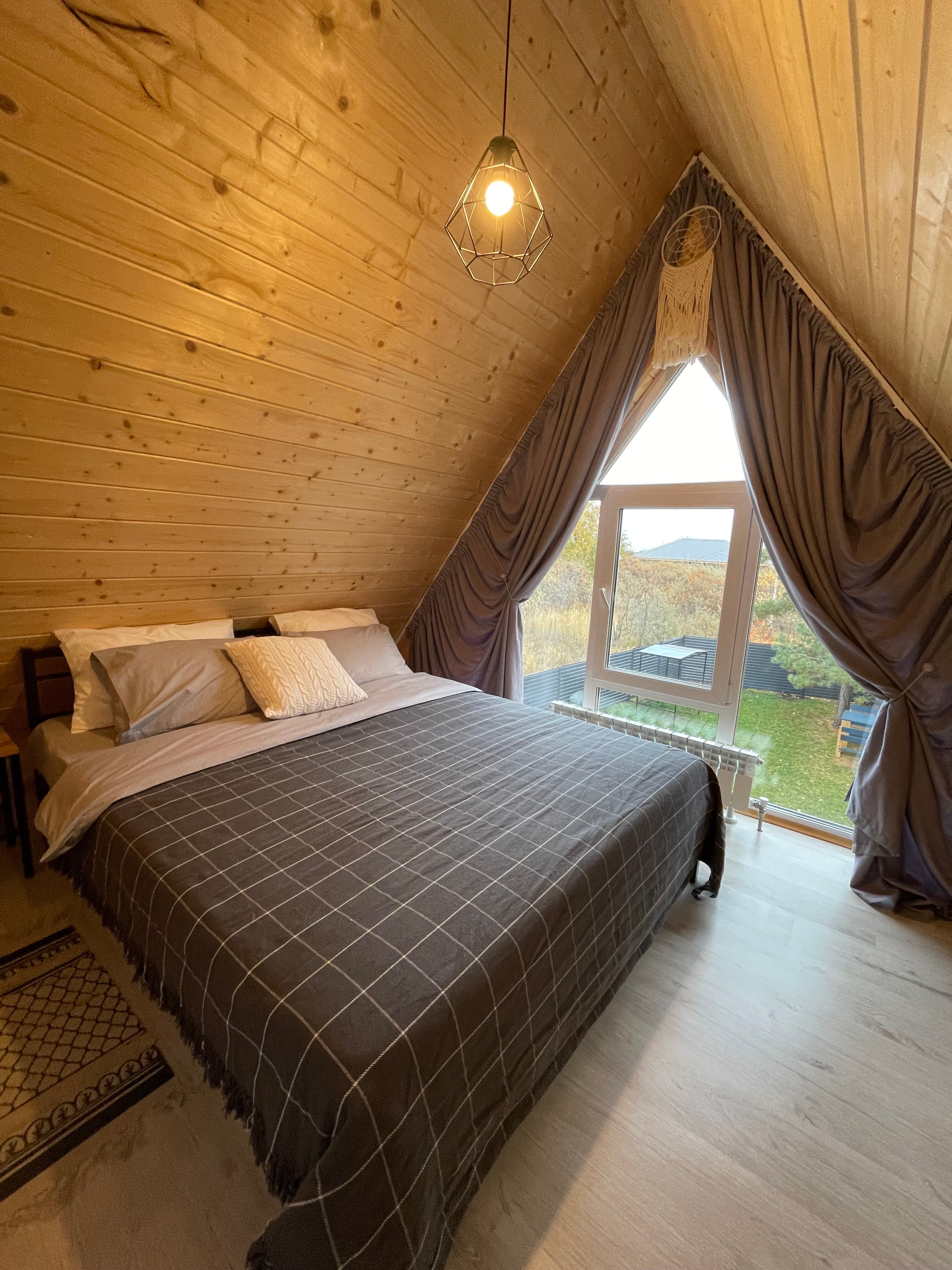 Фото Хижина в лесу