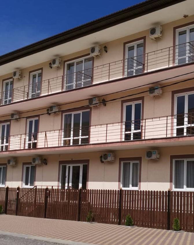 Фото отеля 2