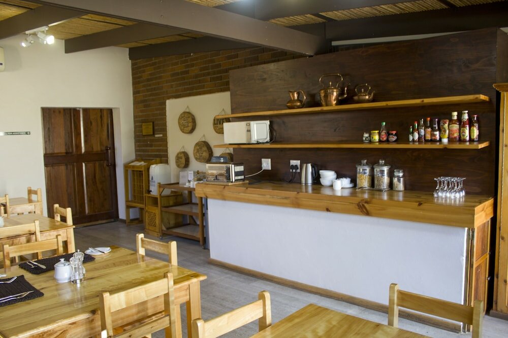Фото Aan Die Oewer Guest House