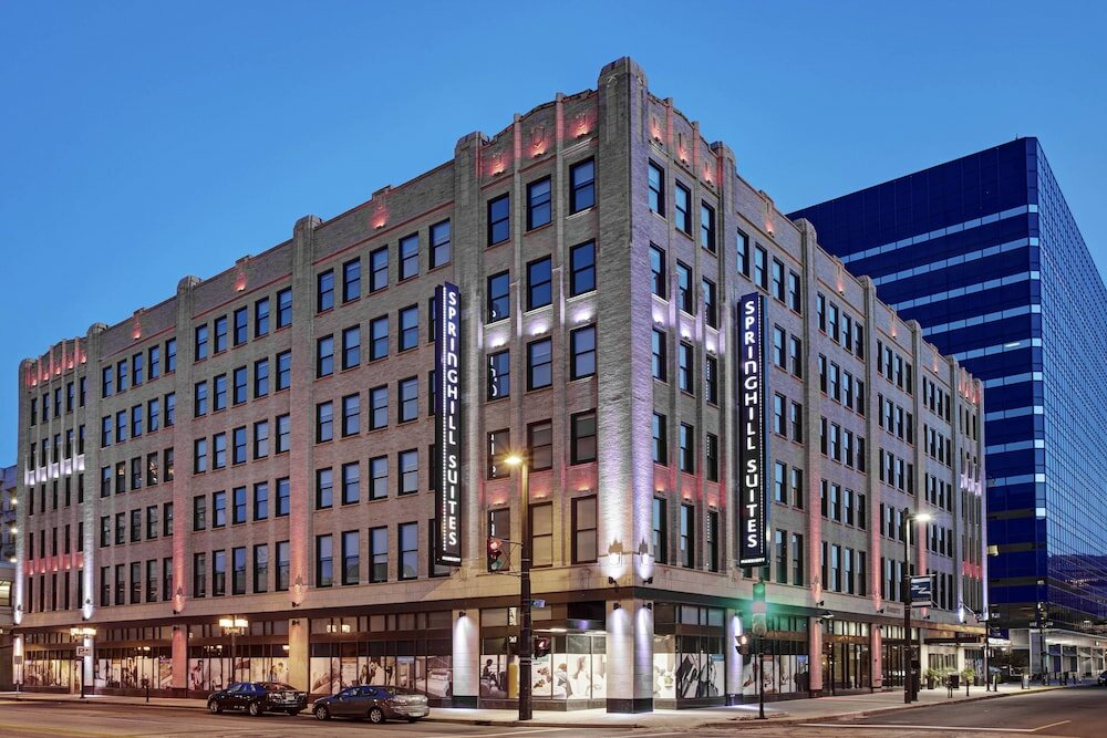 Фото SpringHill Suites by Marriott Milwaukee Downtown