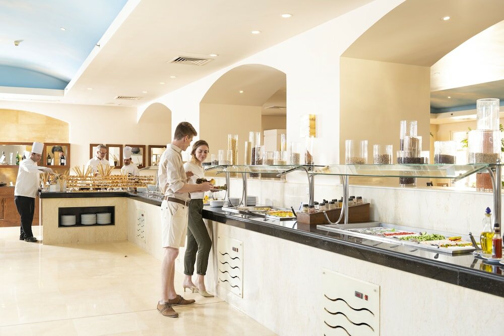 Фото The Three Corners Ocean View Prestige