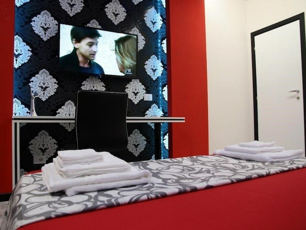 Фото Black & White G&g