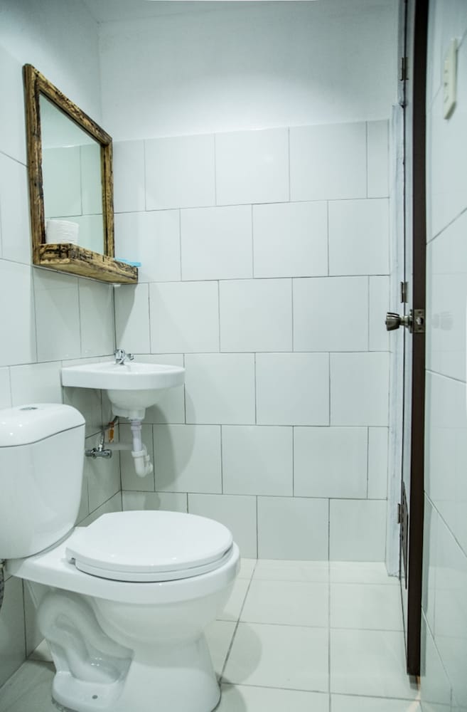 Фото Hotel Avenija