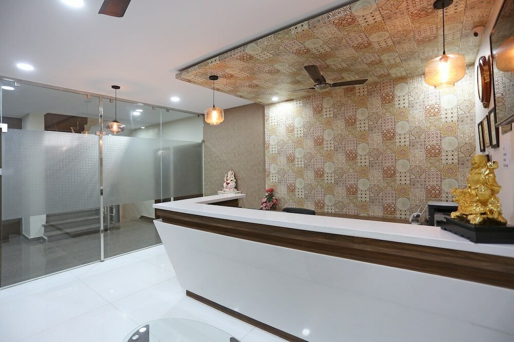 Фото Oyo 9304 Hotel Swastika