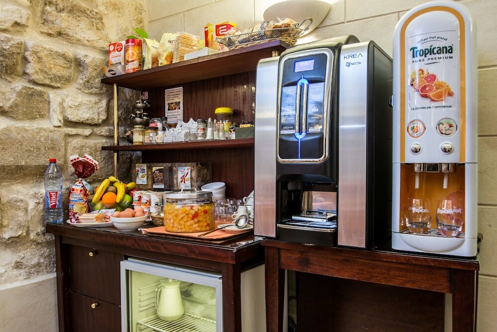 Фото Austin's Arts et Métiers Hôtel