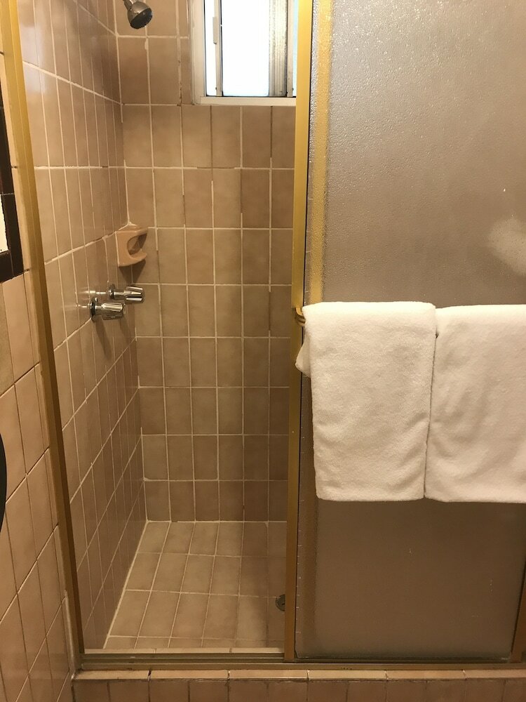 Фото Hotel Guillen Jr