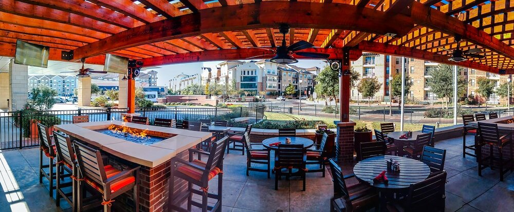 Фото Overton Hotel and Conference Center