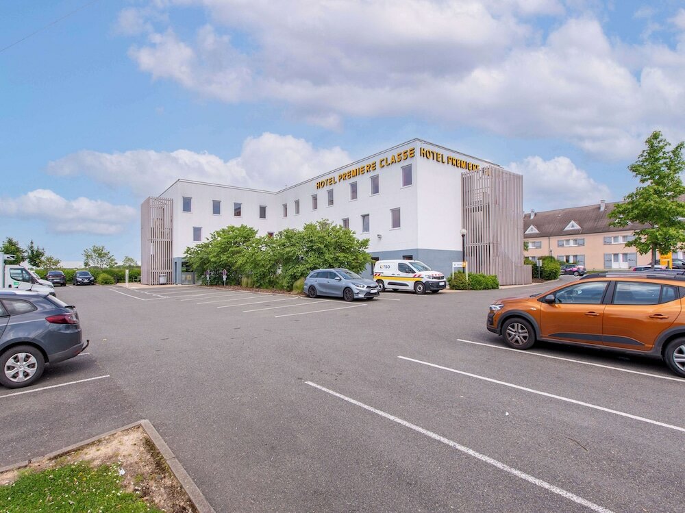 Фото Hôtel Première Classe Chartres Barjouville