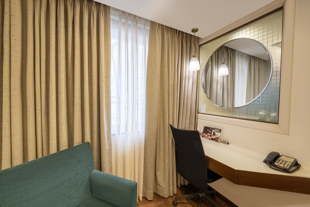 Фото The Shalimar Hotel