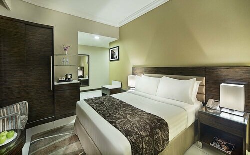 Гостиница Gateway Hotel в Дубае