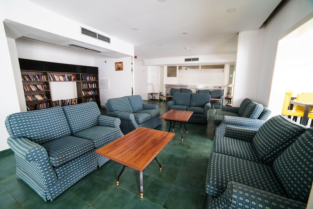 Фото Topaz Hotel